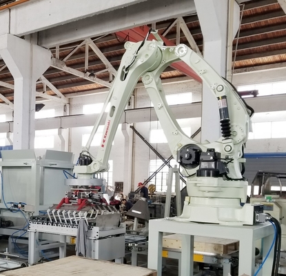 Une machine d'emballage robotisée industrielle récemment lancée