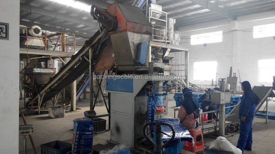 Précision Bagger à asphalte froid 200-250 sacs/h Vitesse d'emballage pour un emballage rapide et précis