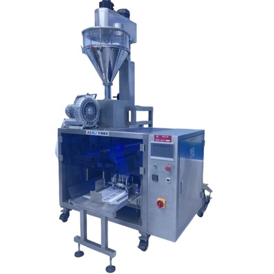 Précision du matériau de remplissage à base d'eau Machine d'emballage de copeaux de noix de coco pour remplir l'eau
