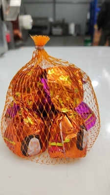 Machine d'emballage de sacs en maille multifonctionnelle pour les pommes de terre et les oignons en voyage